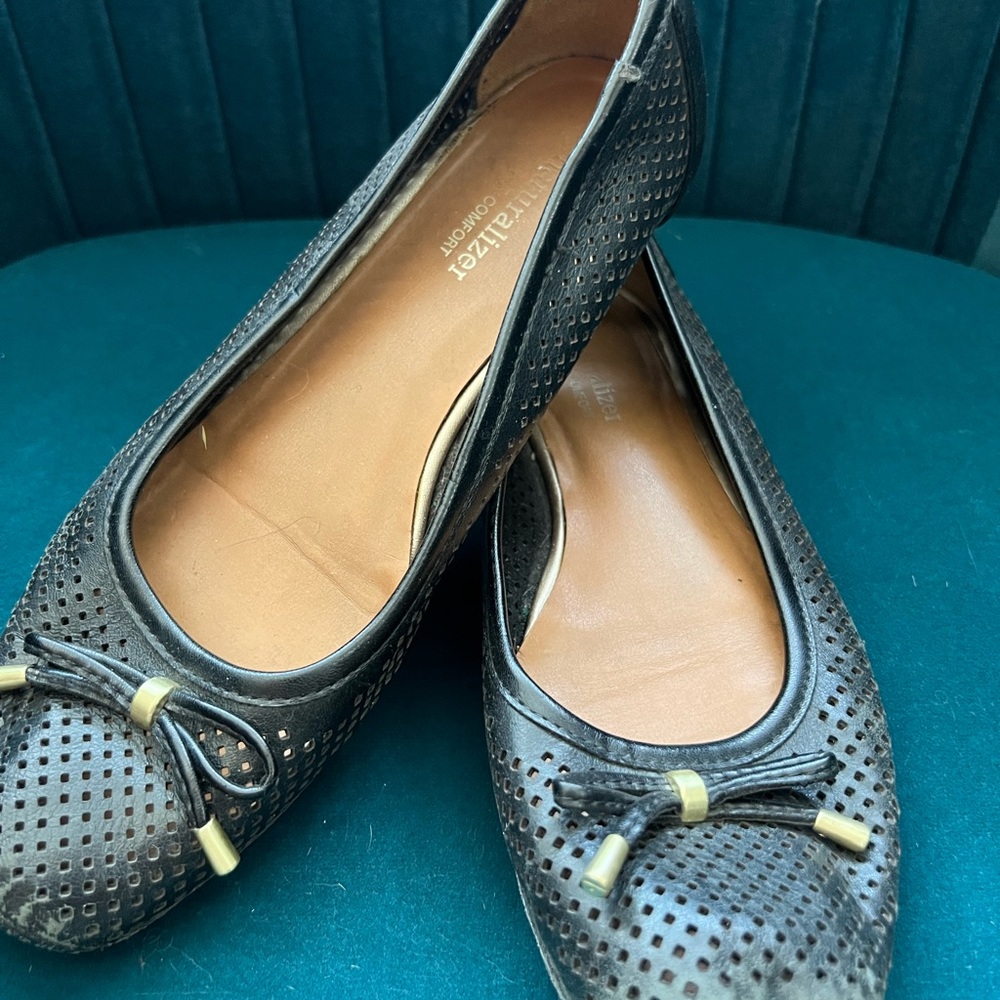 Naturalizer Black Flats with Bow Detail